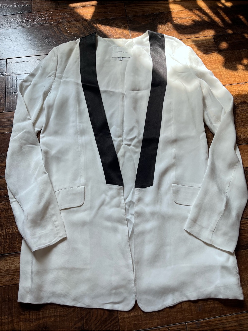 Alice + Olivia Blazer Womens 2 White Black Tuxedo Jacket Shawl Collar Satin